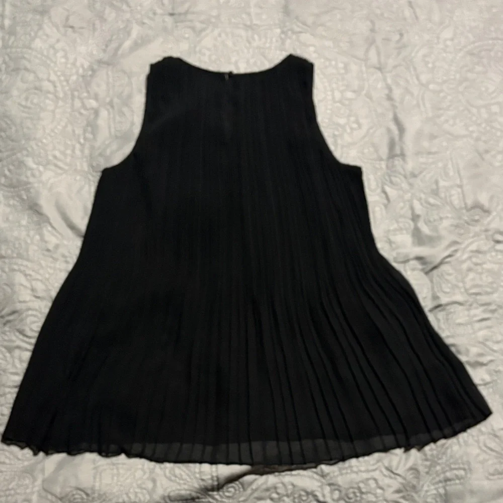 🖤 NWT Halogen Black Pleated Blouse — Size XXS 🖤 - Picture 5 of 6